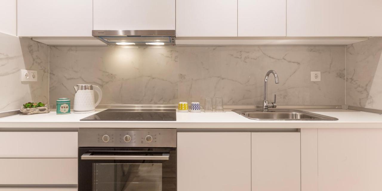The Caravan Apartments เทสซาโลนิกิ ภายนอก รูปภาพ