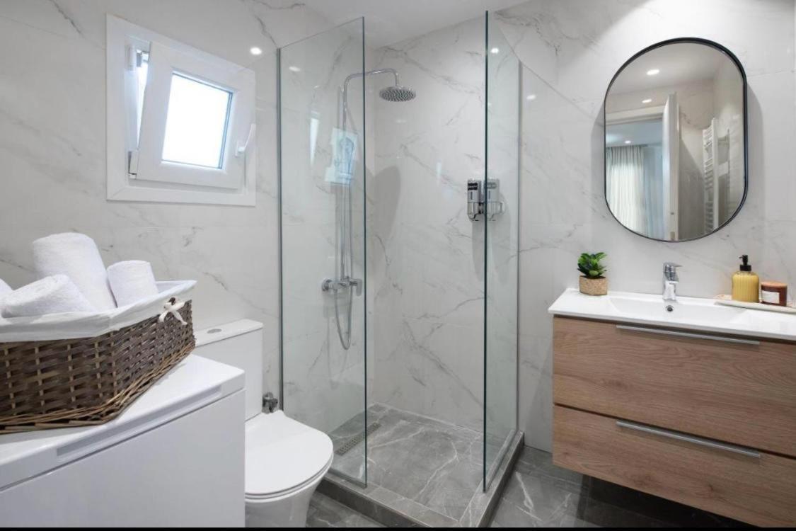 The Caravan Apartments เทสซาโลนิกิ ภายนอก รูปภาพ